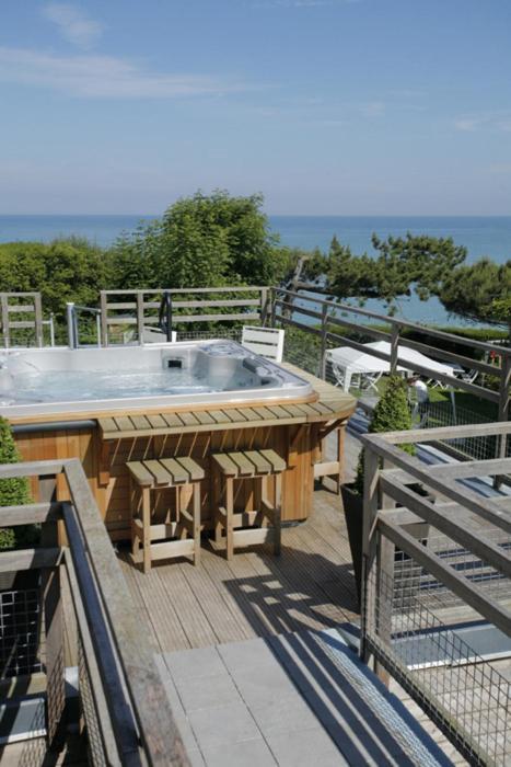 Hotel The Originals Le Cise Restaurant Et Ault